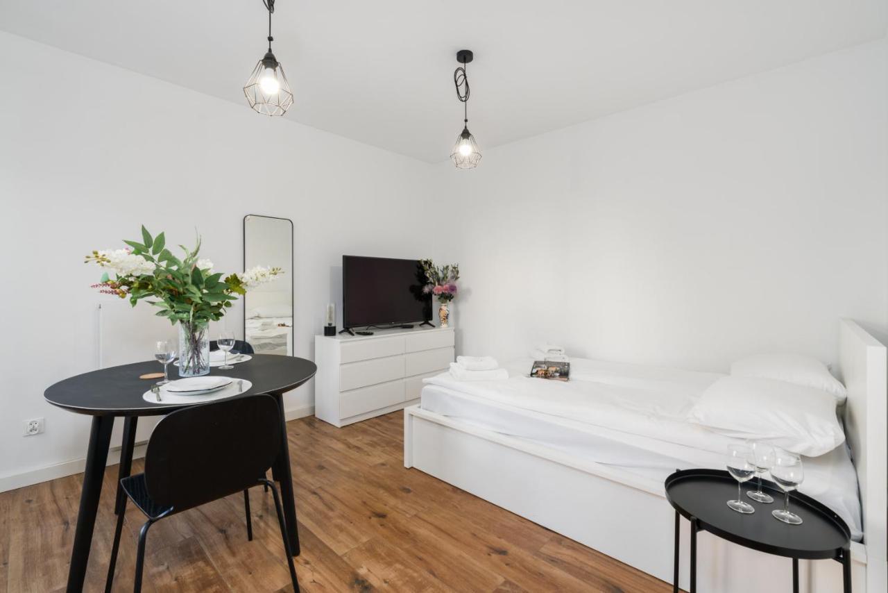 Poznan Old Market Studio By Noclegi Renters Luaran gambar